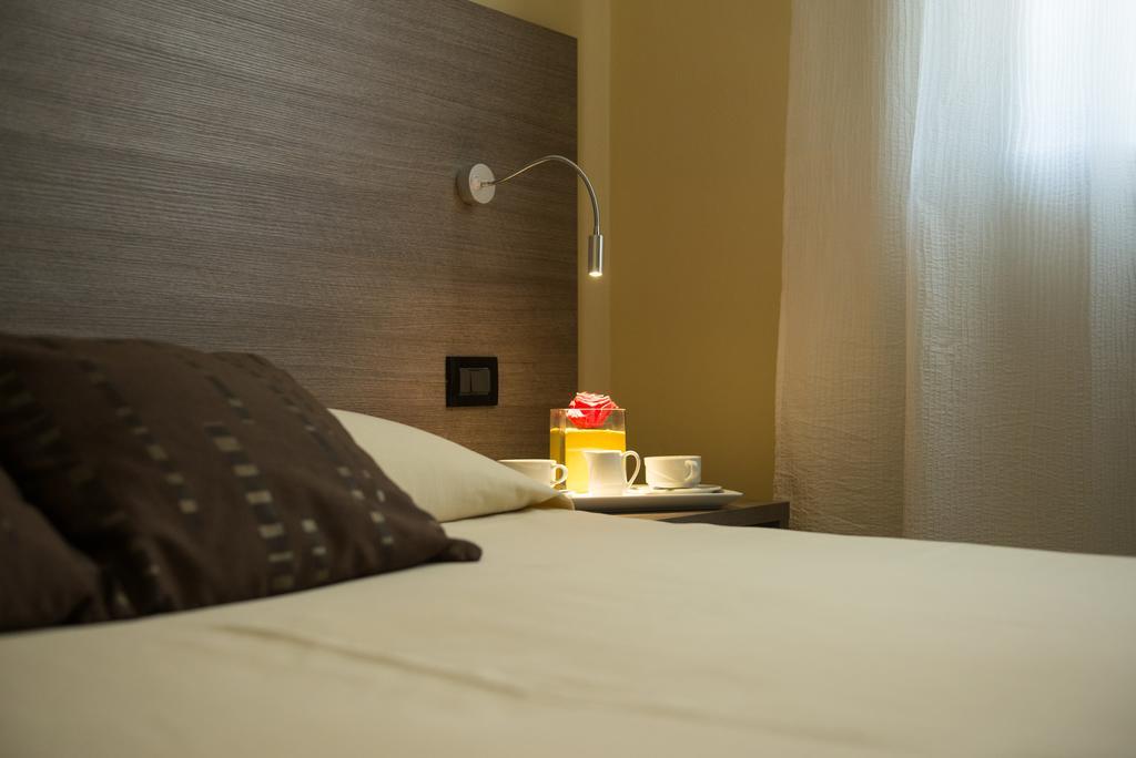 Albergo Grappolo D'Oro Montebelluna Exterior photo