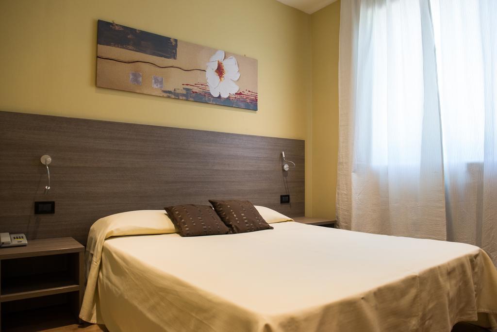 Albergo Grappolo D'Oro Montebelluna Exterior photo