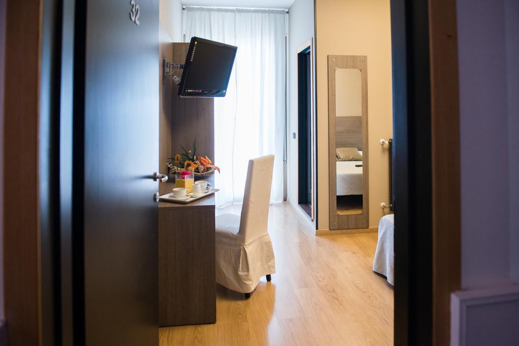 Albergo Grappolo D'Oro Montebelluna Exterior photo